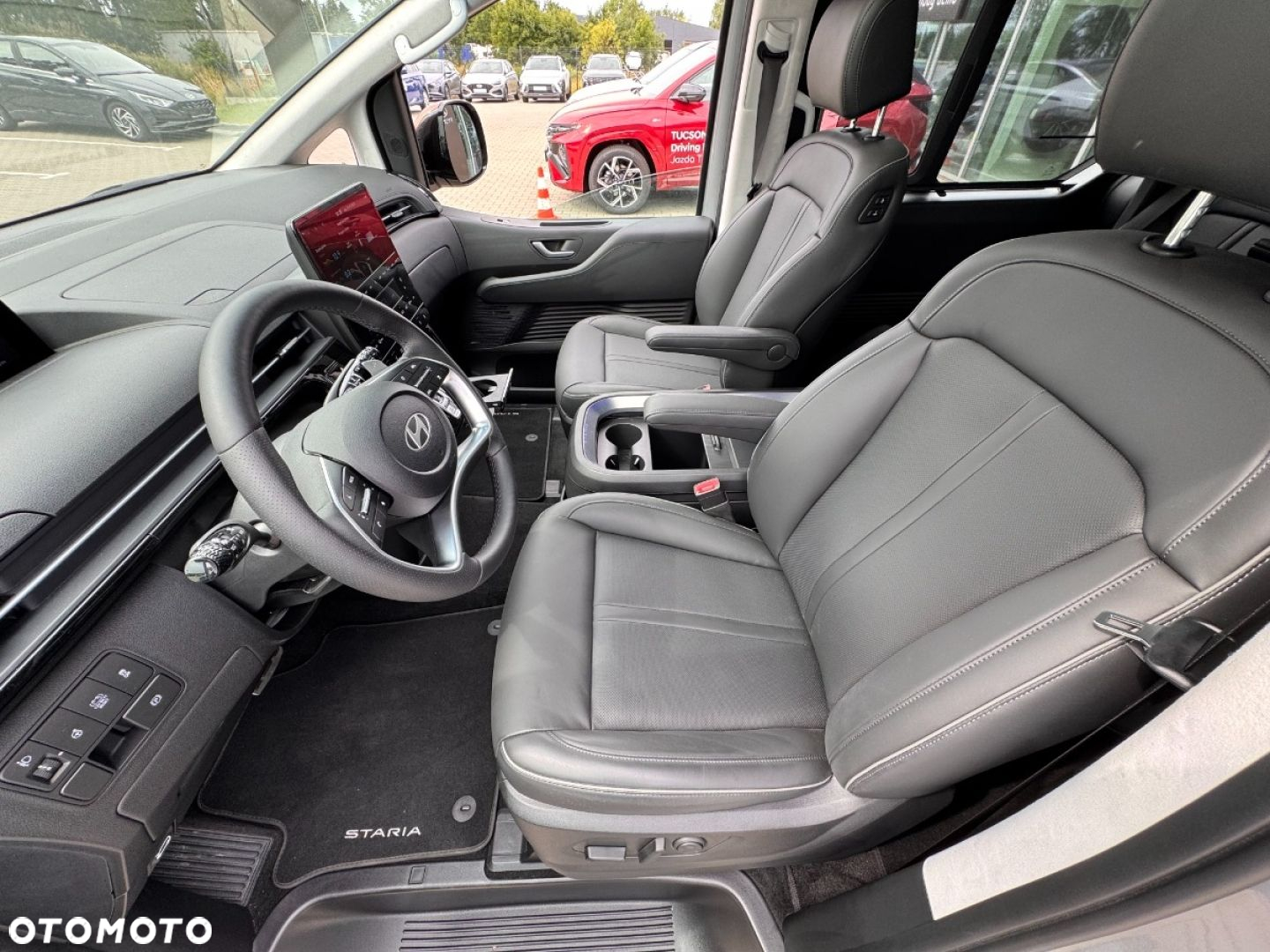 Hyundai Staria - 17