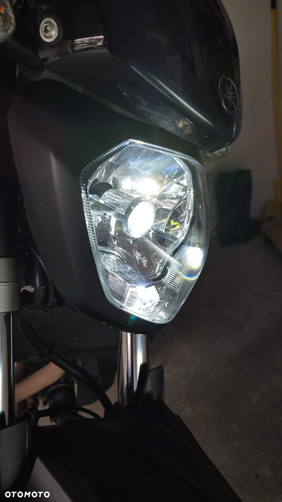 Yamaha MT - 9