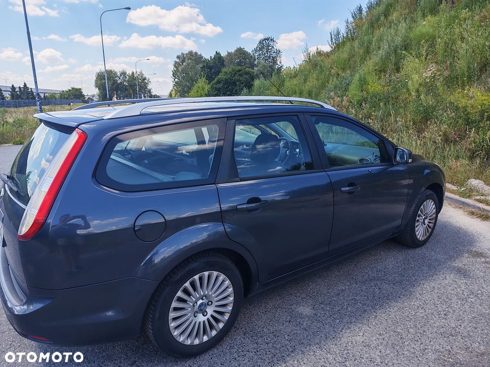Ford Focus 2.0 Titanium - 12