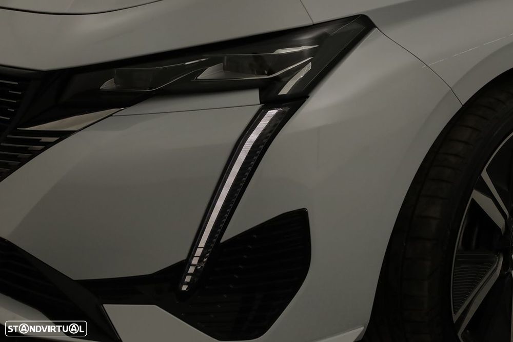 Peugeot 308 1.2 PureTech GT EAT8 - 6