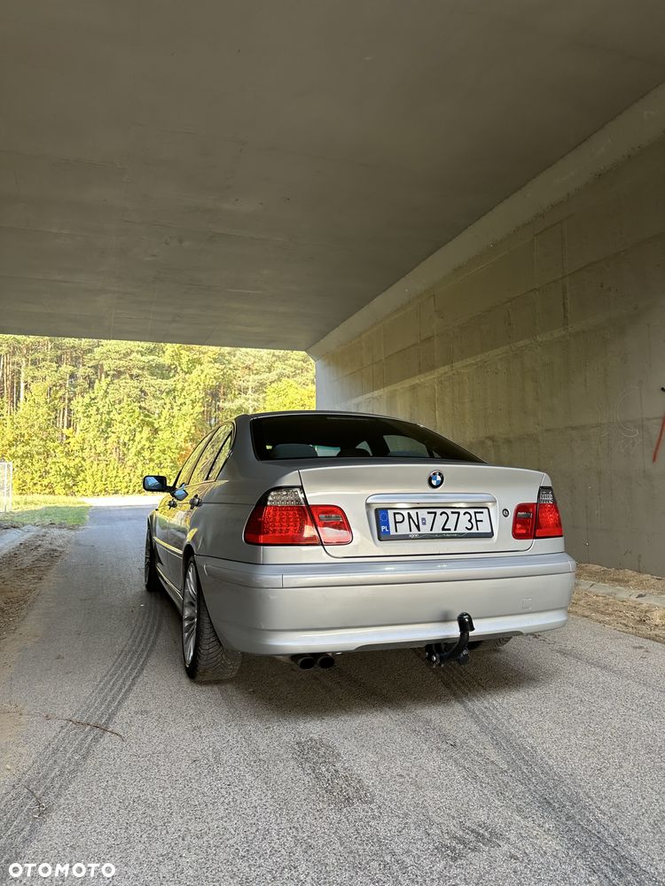 BMW 3 Series 2003 photo 4