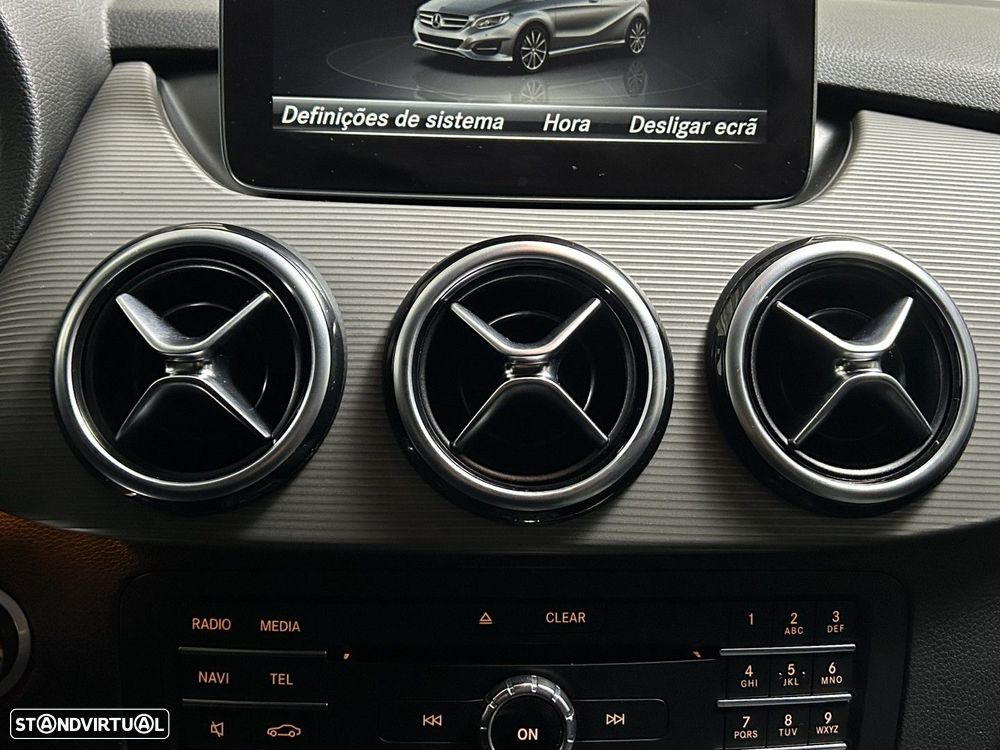 Mercedes-Benz B 180 CDI Urban - 19