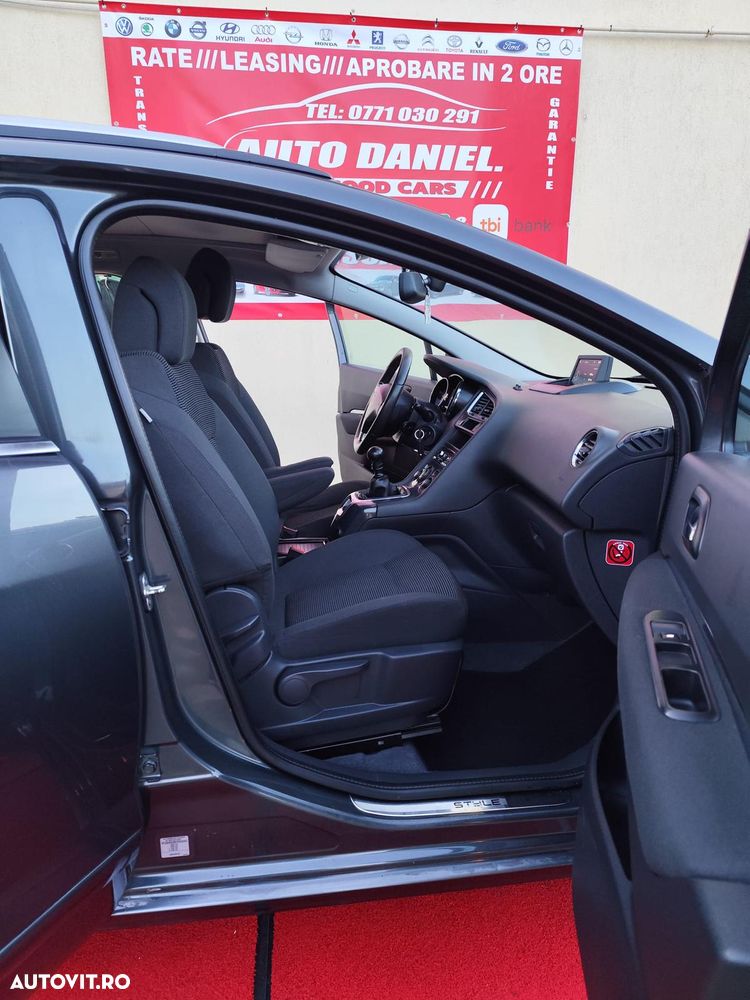 Peugeot 5008 - 9