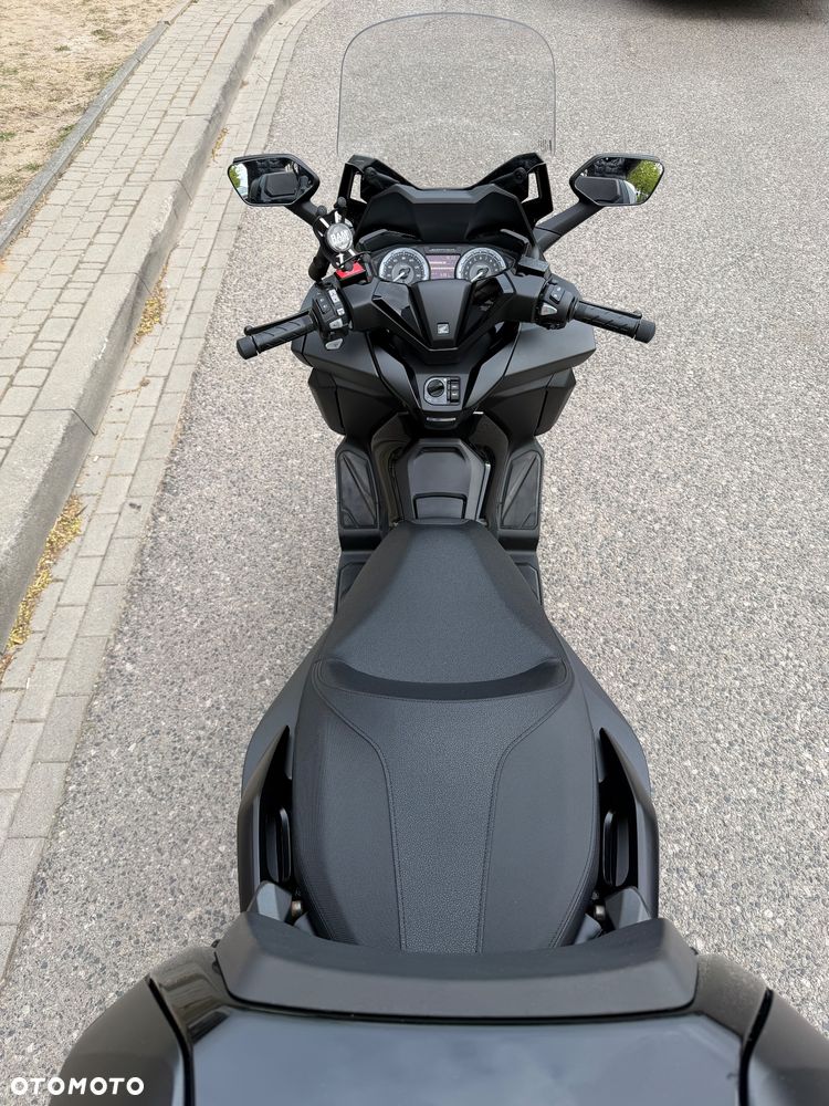 Honda NSS - 6
