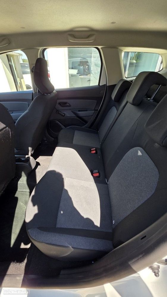 Dacia Duster 1.0 TCe Essential - 20