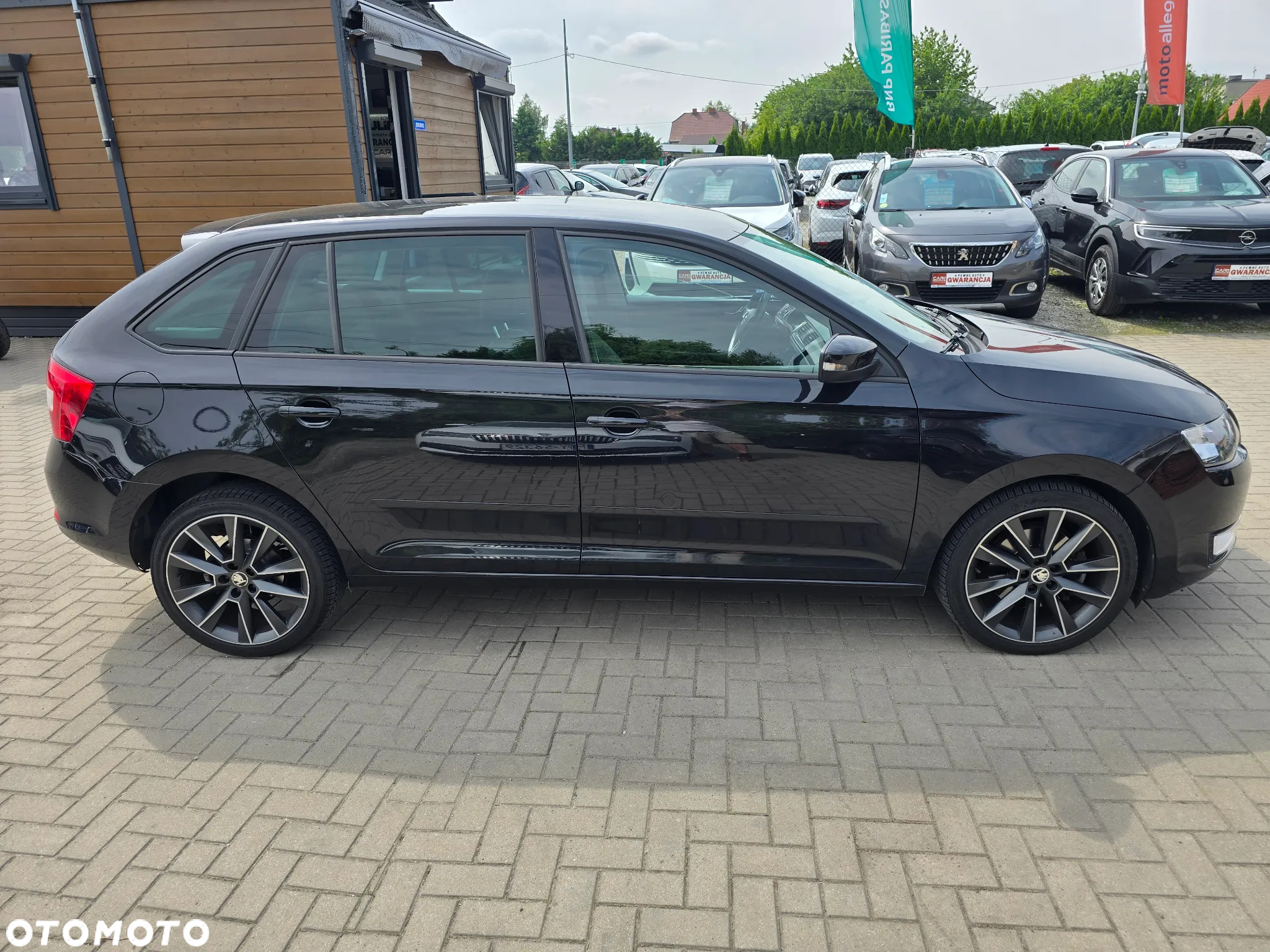 Skoda RAPID - 3