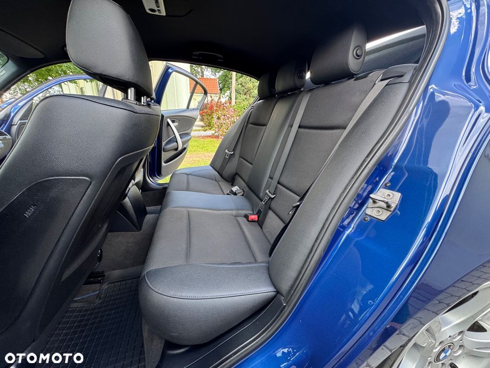 BMW Seria 1 - 23