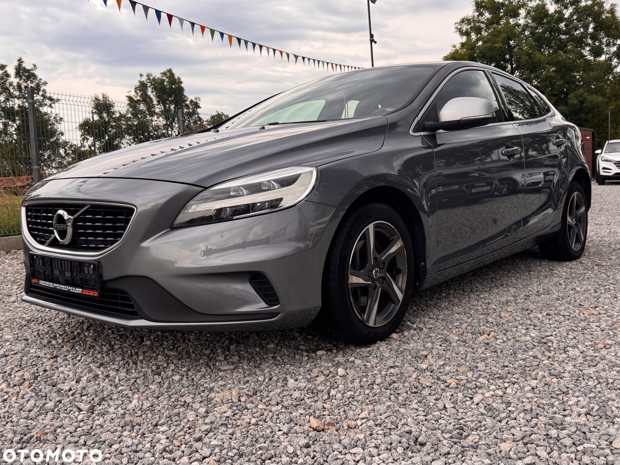 Volvo V40 D3 RDesign - 1