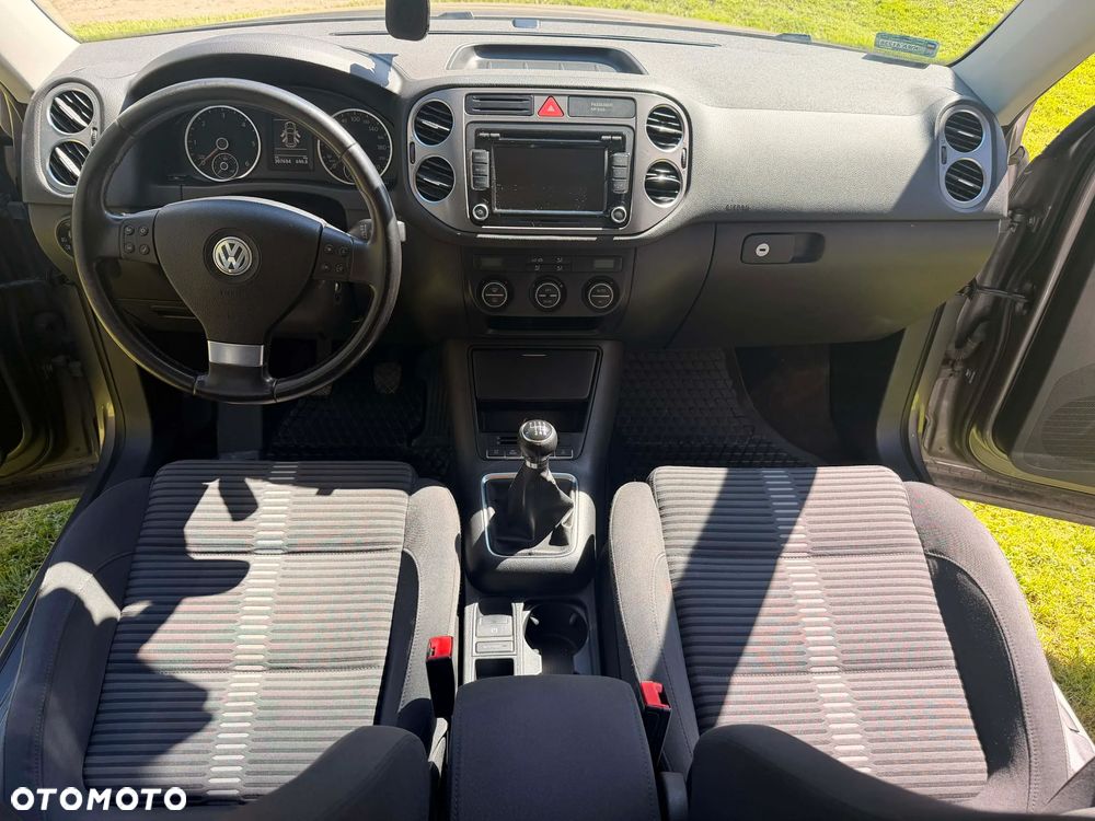 Volkswagen Tiguan 2.0 TDI DPF 4Motion Track & Avenue - 10