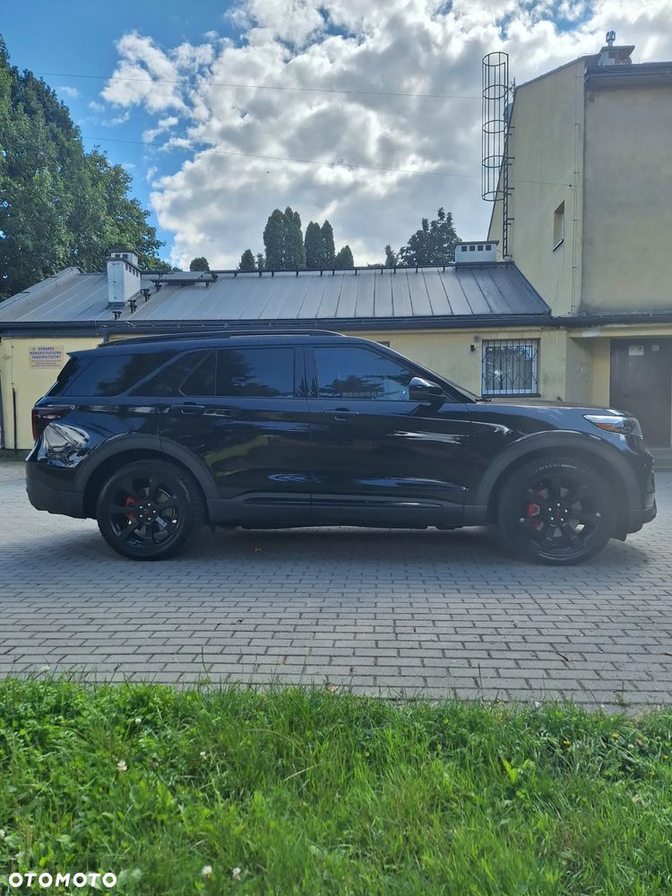 Ford Explorer - 4