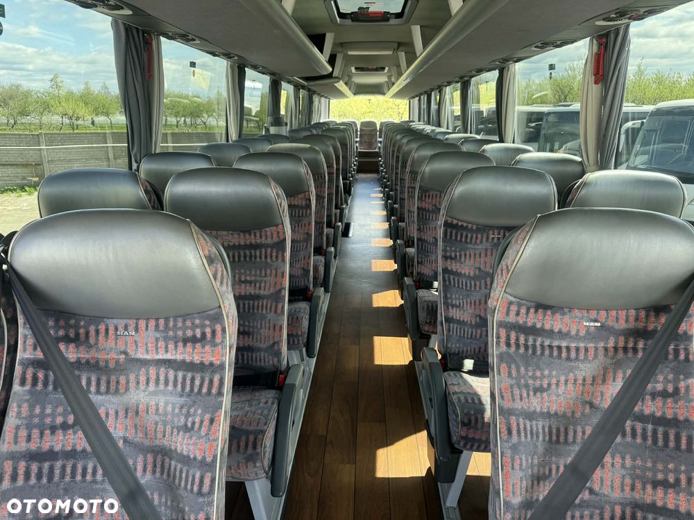 MAN Lion`s Coach - 18