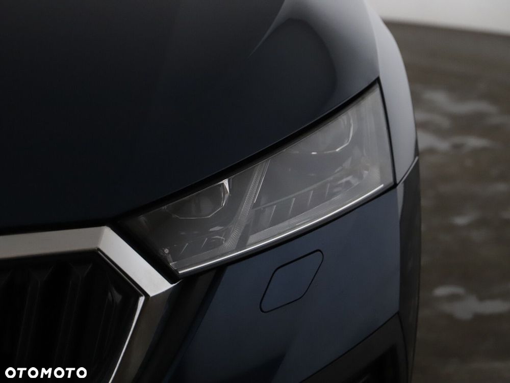 Skoda Octavia 2.0 TDI 4x4 Scout DSG - 28