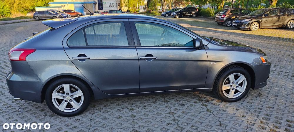 Mitsubishi Lancer 1.8 Inform LPG - 1