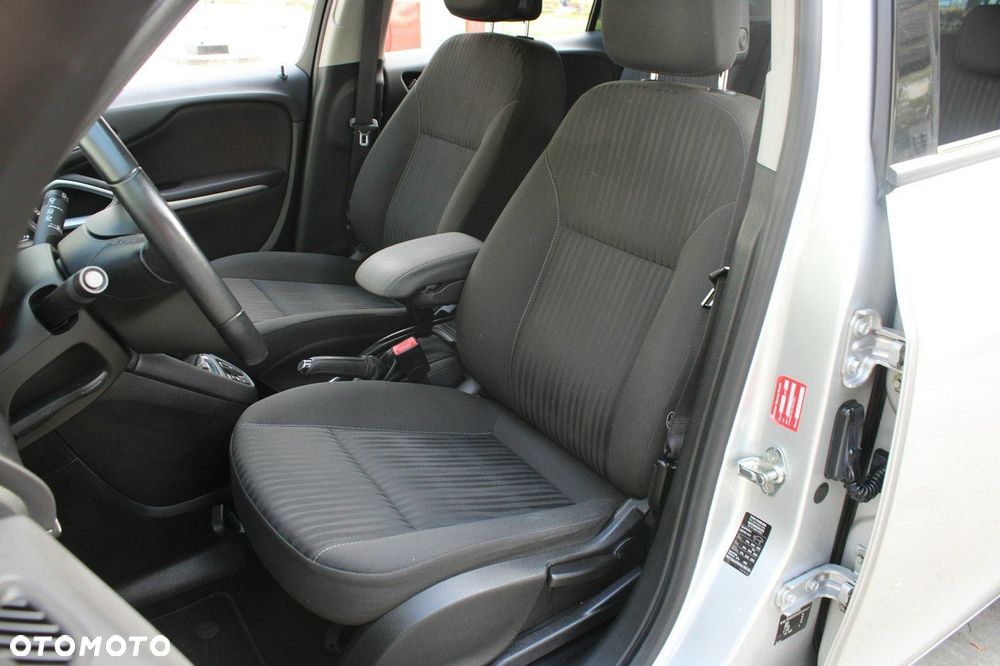 Opel Zafira - 11