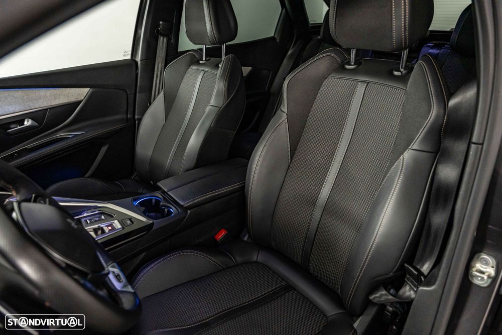 Peugeot 3008 1.6 Hybrid4 GT e-EAT8 - 9