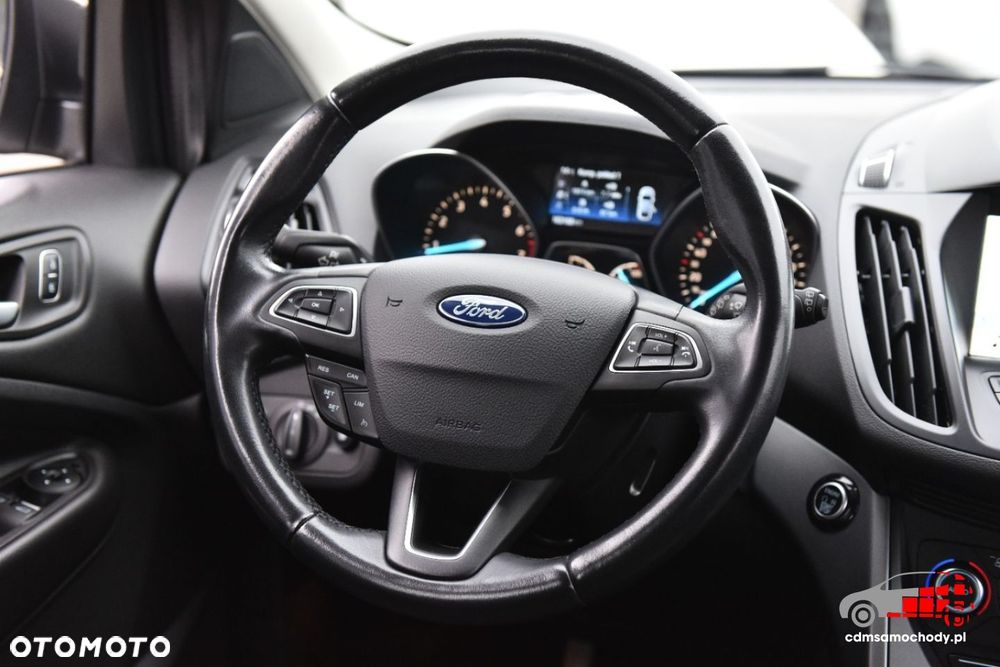 Ford Kuga - 23