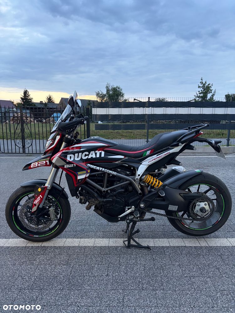Ducati Hypermotard - 11