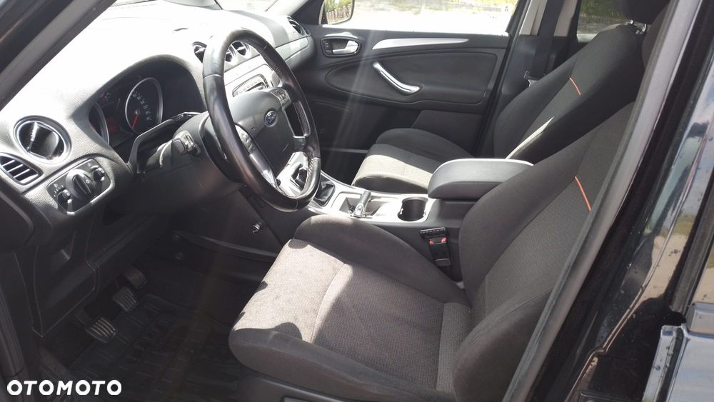 Ford S-Max 2.0 TDCi Trend - 11