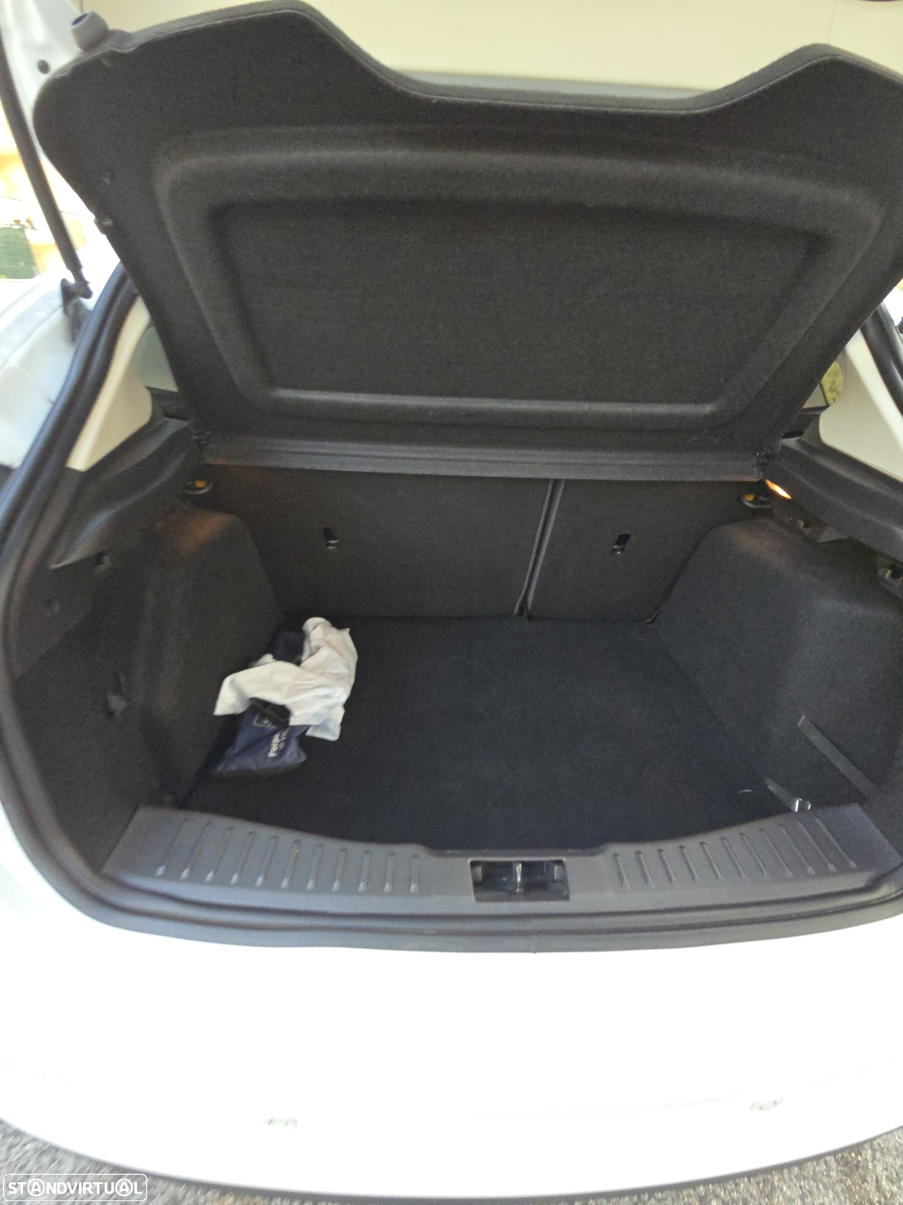 Ford Focus 1.6 TDCi Titanium - 31