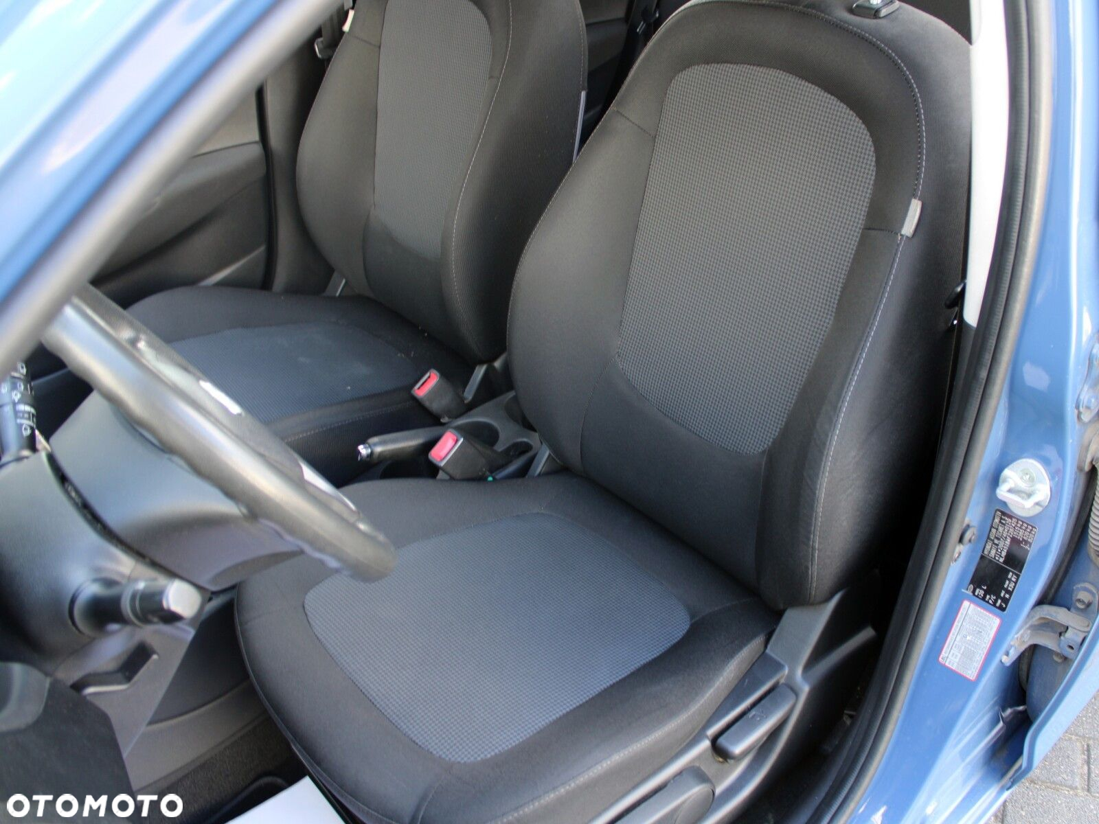 Hyundai i20 - 11