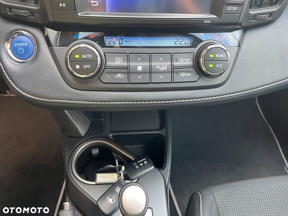 Toyota RAV4 - 32