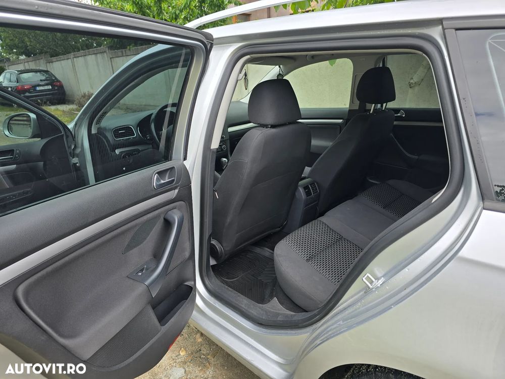 Volkswagen Golf 1.6 TDI DPF DSG Comfortline - 10