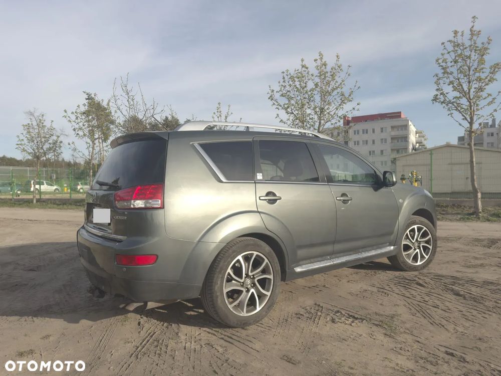 Citroen C-Crosser 2008 photo 3