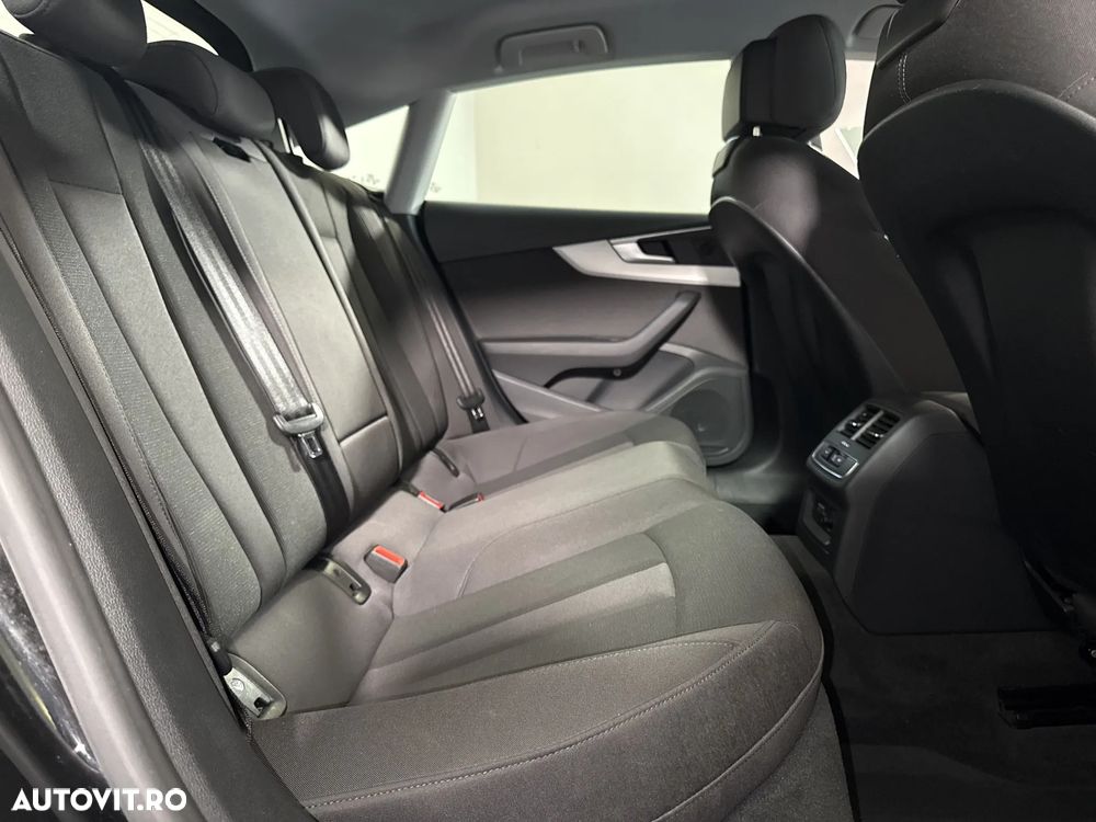 Audi A5 Sportback 40 TFSI S tronic - 13