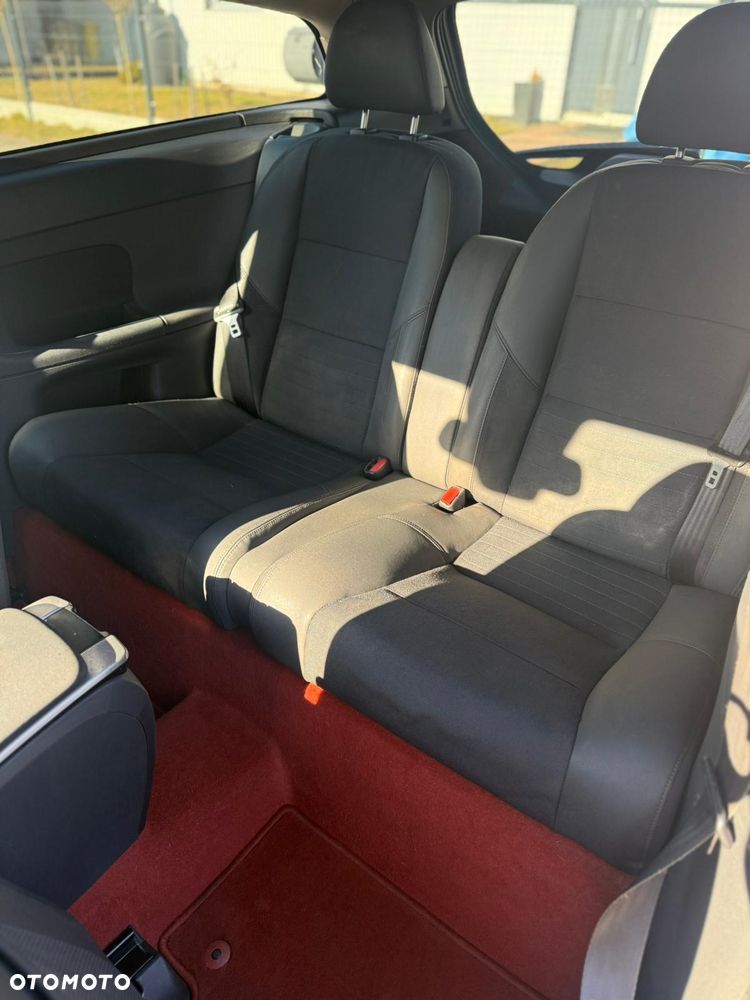 Volvo C30 ver-d5 - 12