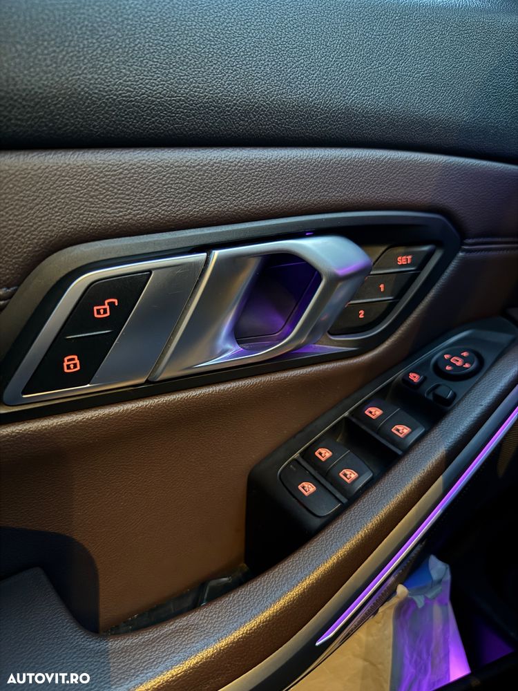 BMW Seria 3 320d xDrive AT - 10