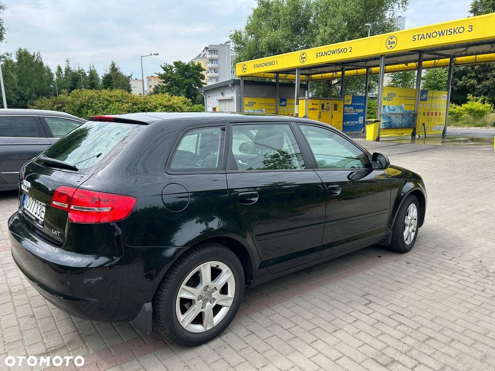 Audi A3 Sportback 1.4 TFSI Ambiente - 3