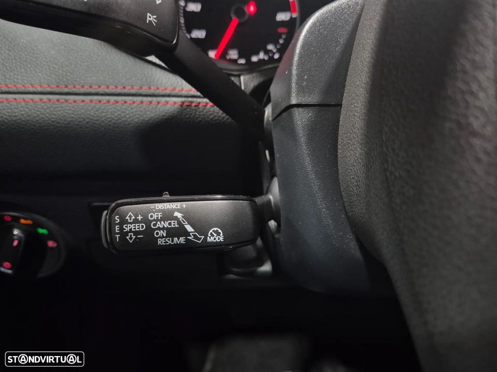 SEAT Arona 1.0 TSI FR - 17