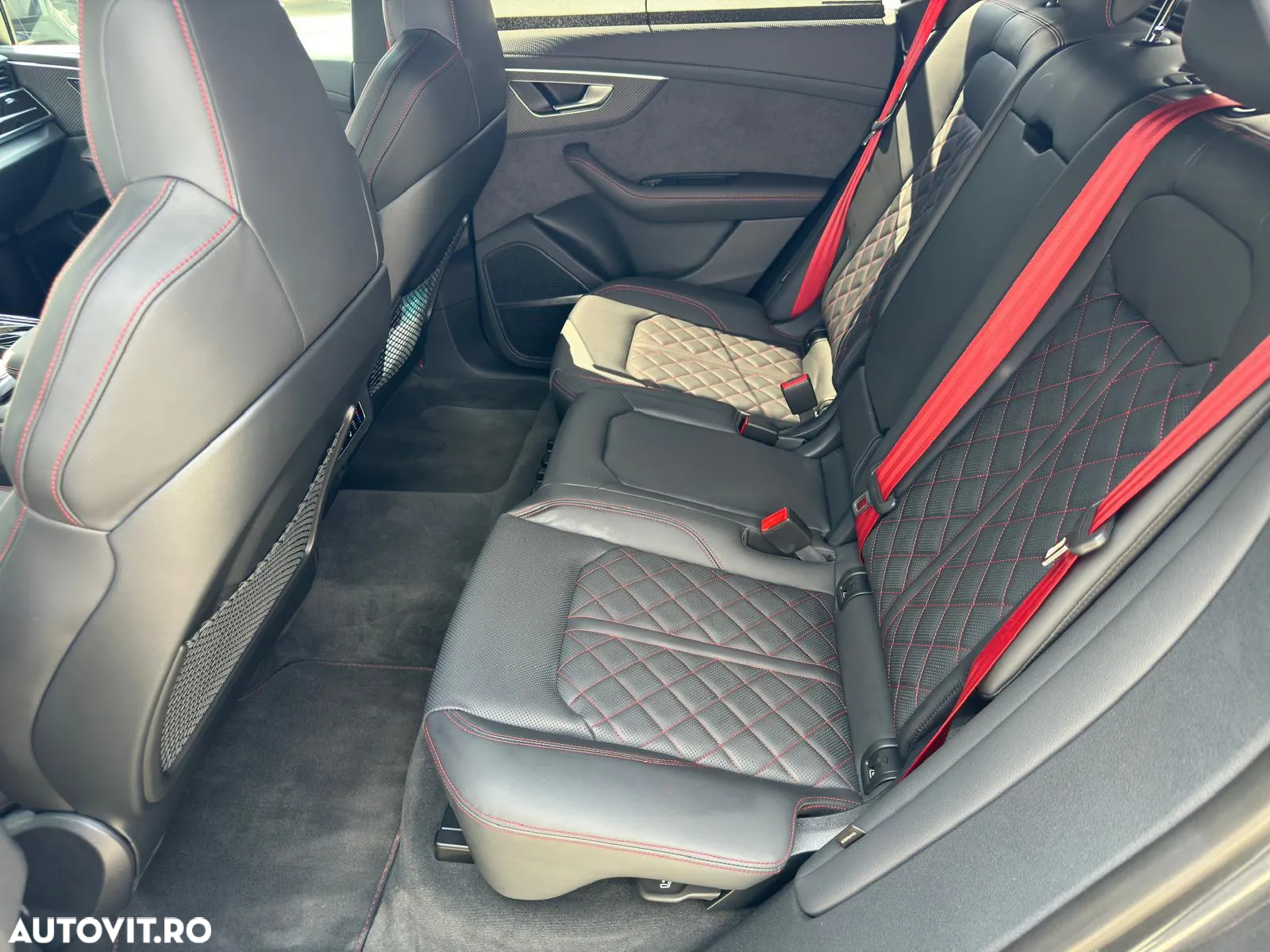 Audi SQ8 4.0 TFSI quattro Tiptronic - 9