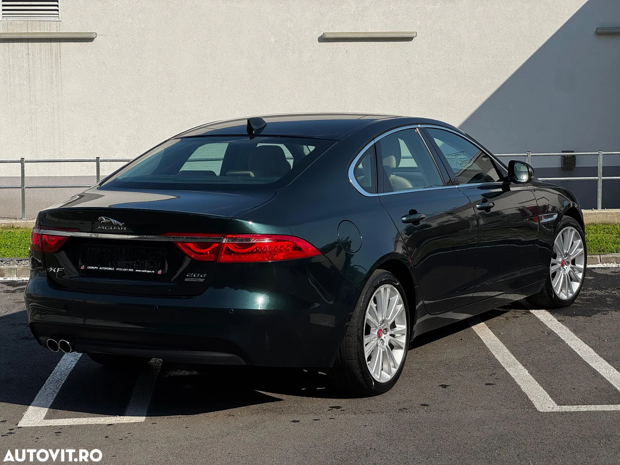 Jaguar XF 20d AWD Aut. Portfolio - 7