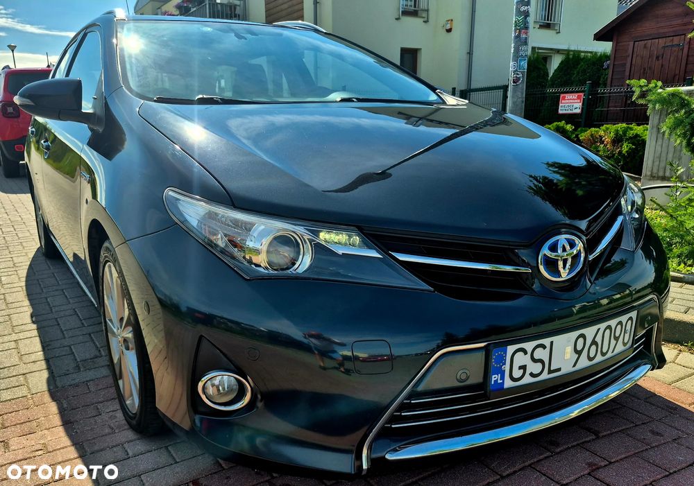 Toyota Auris - 2