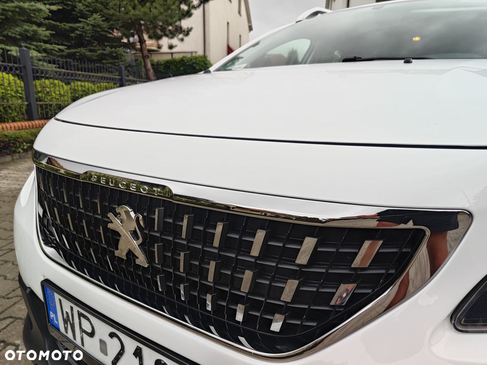 Peugeot 2008 1.2 Pure Tech Active S&S - 16