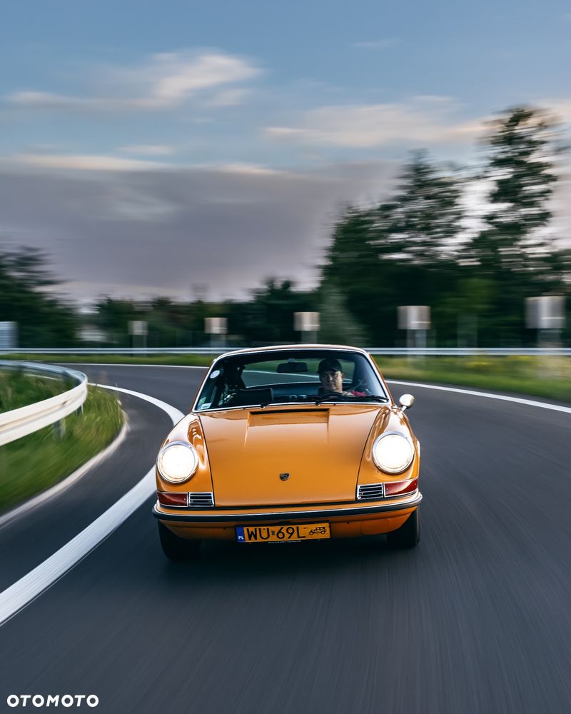 Porsche 911 - 4