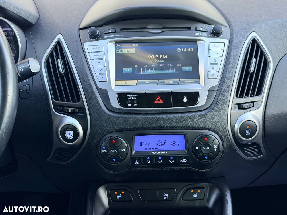 Hyundai ix35 1.7 CRDI 2WD Fifa World Cup Edition - 22