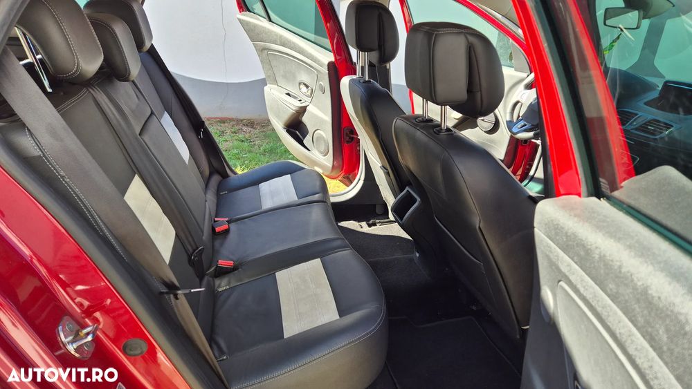 Renault Megane ENERGY dCi 110 Start & Stop Bose Edition - 14