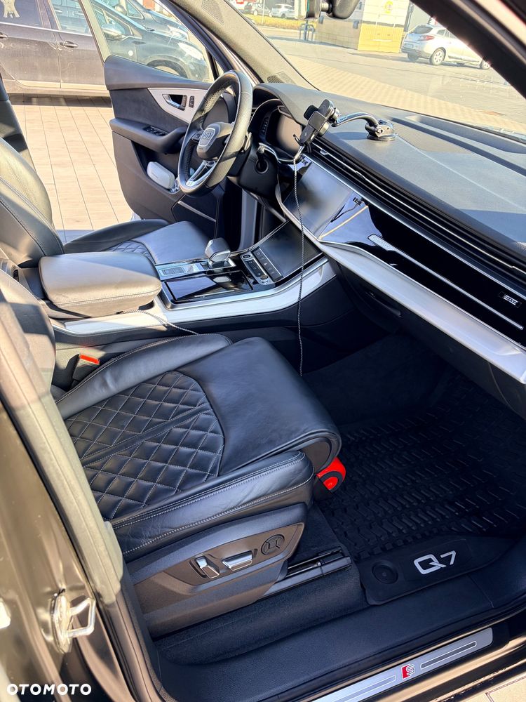 Audi Q7 - 26