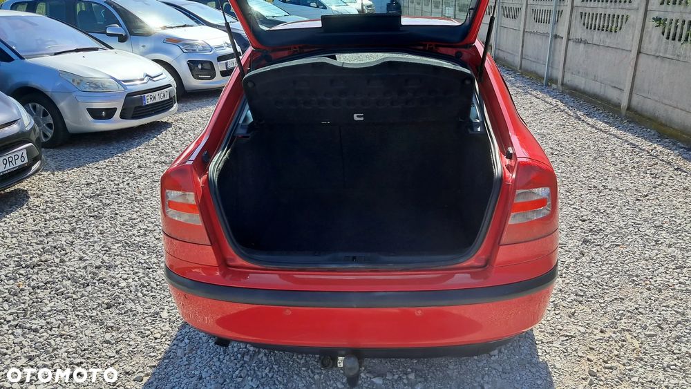 Skoda Octavia 1.6 FSI Classic - 7