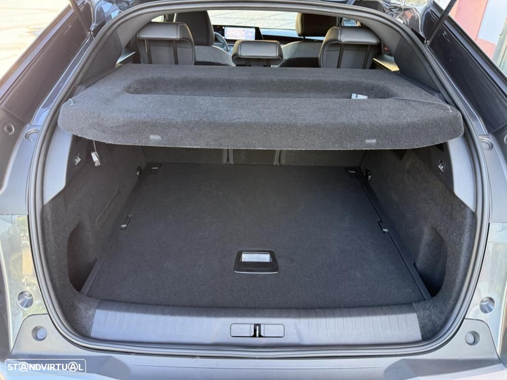 Peugeot E-3008 73 kWh Allure - 21