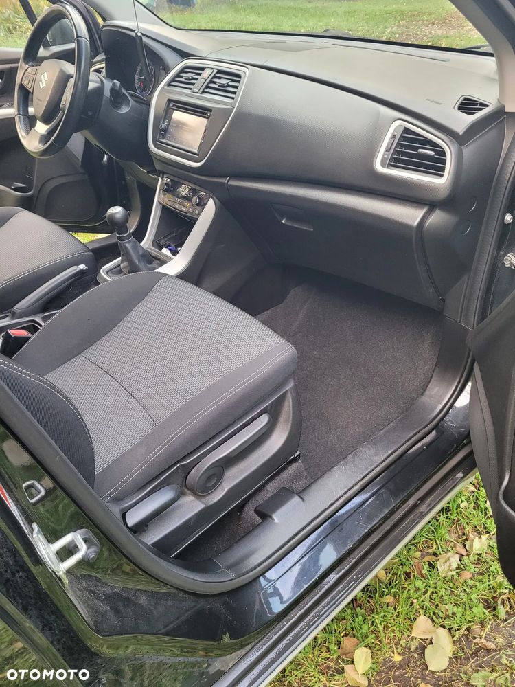 Suzuki SX4 S-Cross - 14