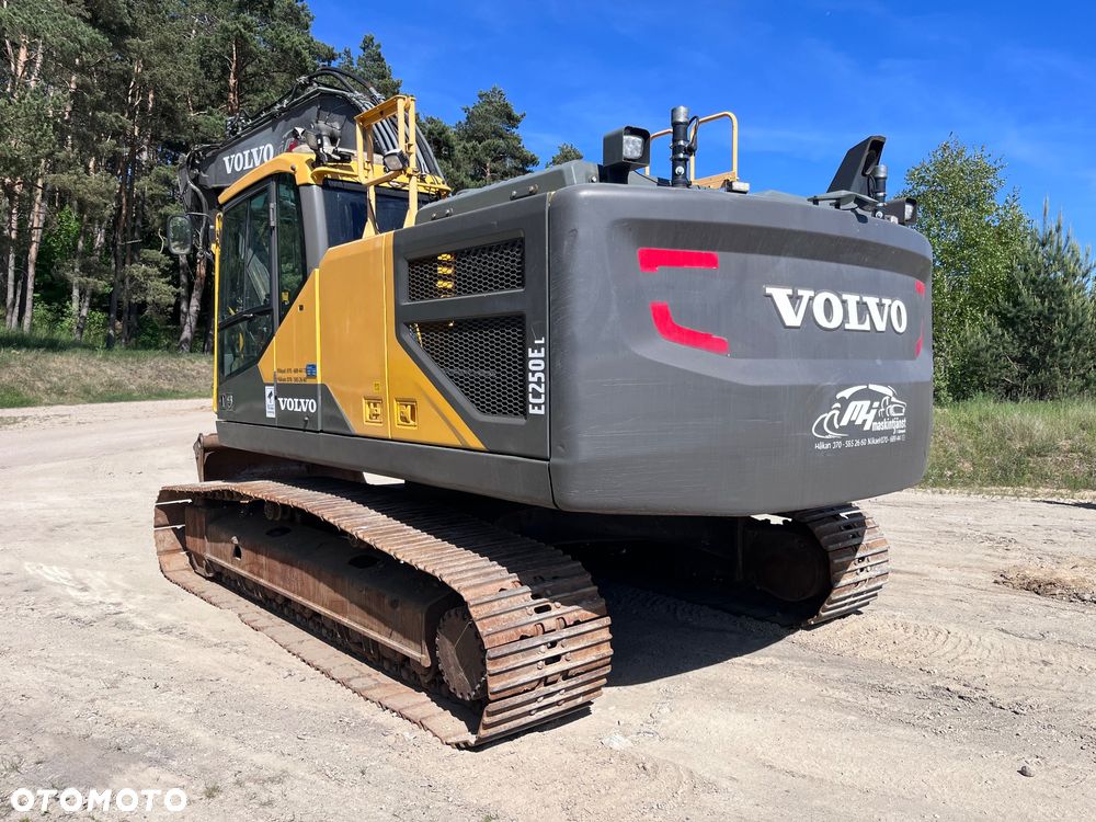 Volvo EC250EL - 3