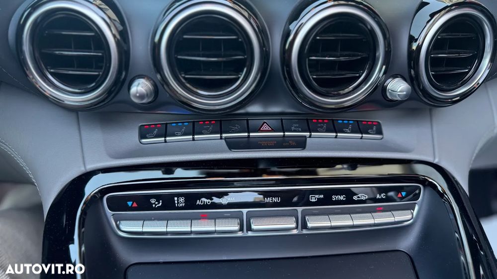 Mercedes-Benz AMG GT C Speedshift 7G-DCT - 21