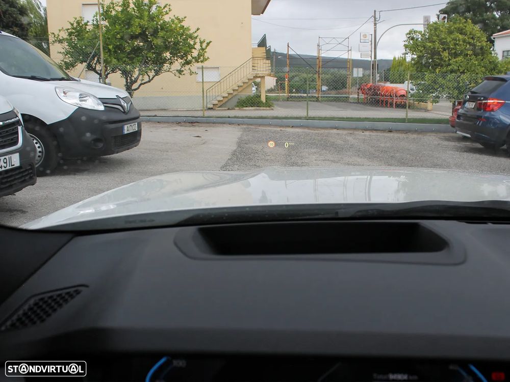 BMW 330 e Pack M Auto - 29
