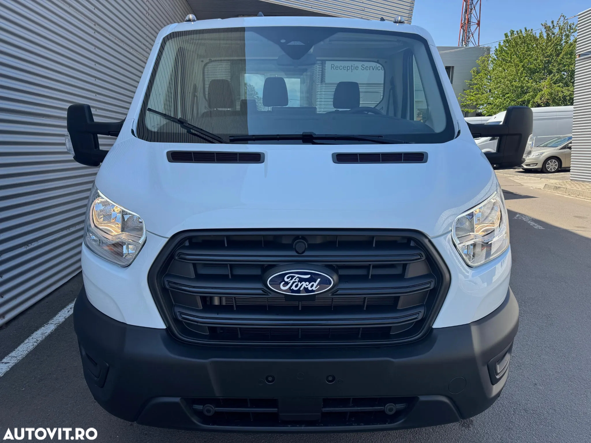 Ford Transit - 12