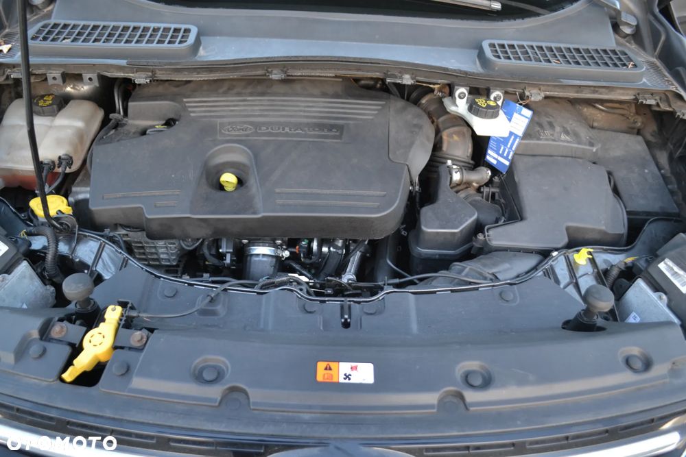 Ford Kuga 2.0 TDCi 4x4 Titanium - 32