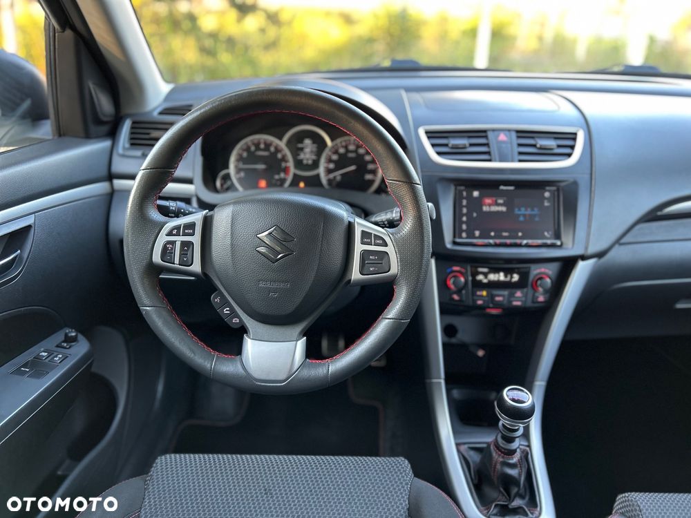 Suzuki Swift 1.6 Sport - 14