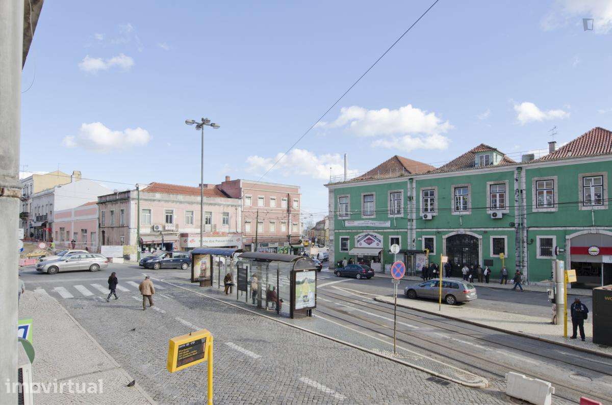 Quarto - localizado em Alcântara Lisbon - Grande imagem: 5/30